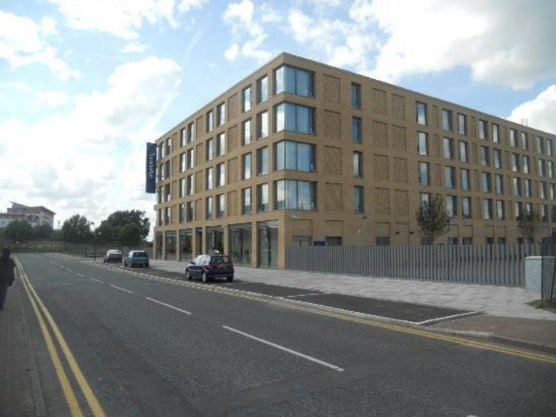 Travelodge Excel Londres Extérieur photo