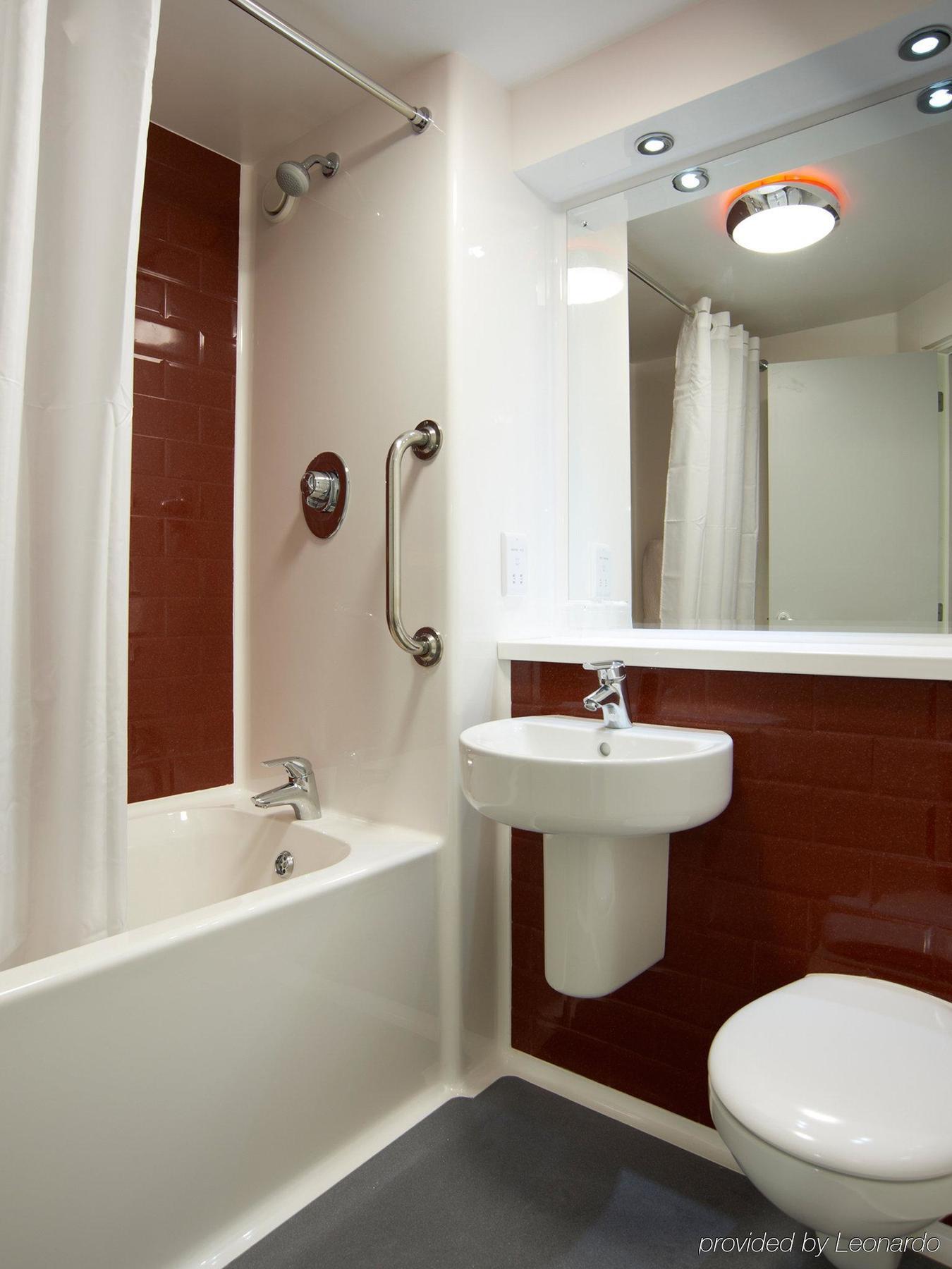 Travelodge Excel Londres Extérieur photo